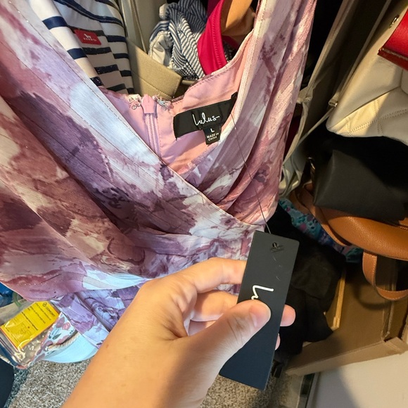 BNWT Lulus Enchanting Dream Multi-print High/Low Maxi dress L - Picture 14 of 16